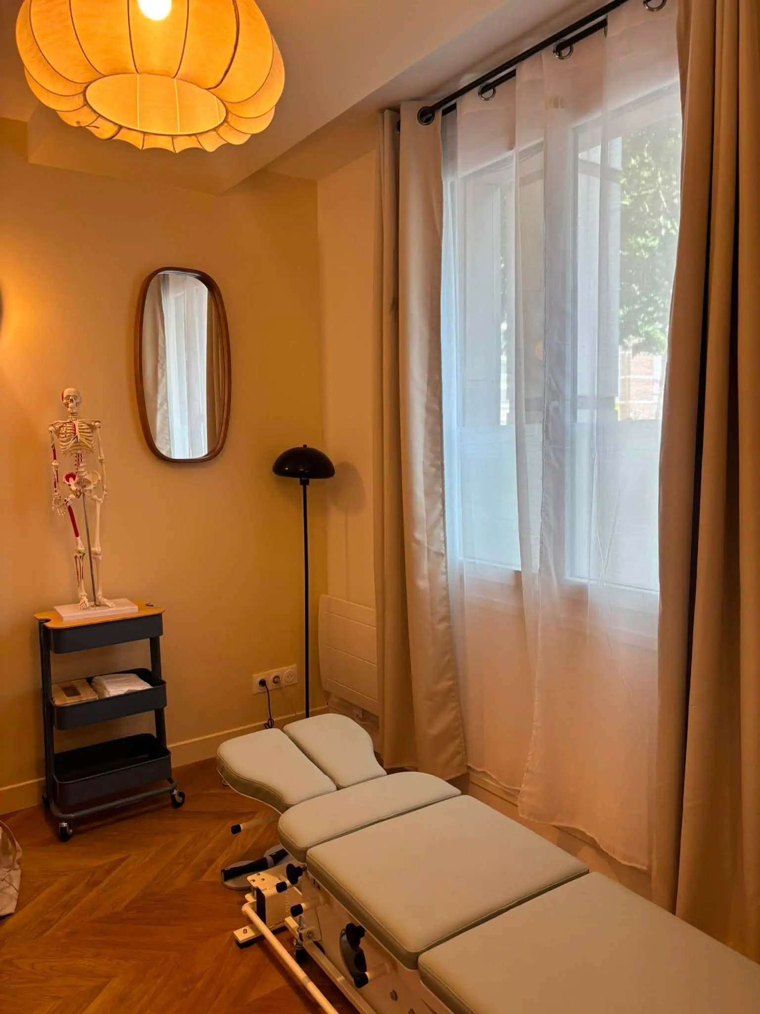 cabinet osteopathe youna le pezron levallois perret